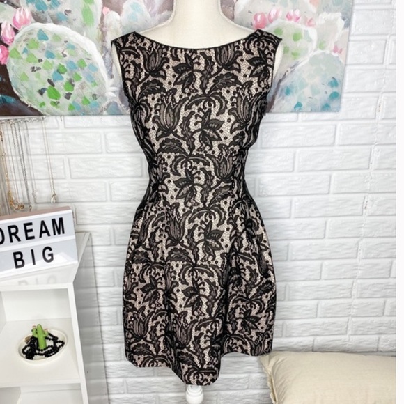 ZARA Kate Middleton Black Lace Tulip Fit & Flare Dress Size S - Picture 5 of 14